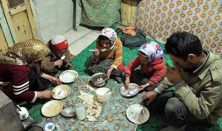 تا پایان سال گذشته، ۲۶ میلیون ایرانی در فقر مطلق زندگی می‌کردند