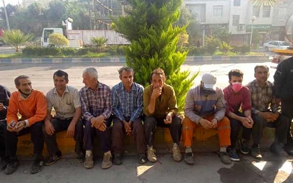 تاخیر در پرداخت مطالبات کارگران شهرداری لوشان ادامه دارد/ شورای شهر: یک ماه حقوق‌ تا فردا پرداخت می‌شود
