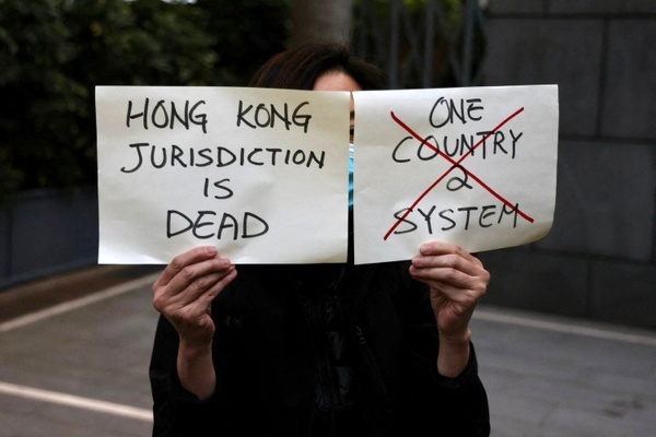 دستگیری رهبران اتحادیه‌های کارگری هنگ کنگ توسط چین