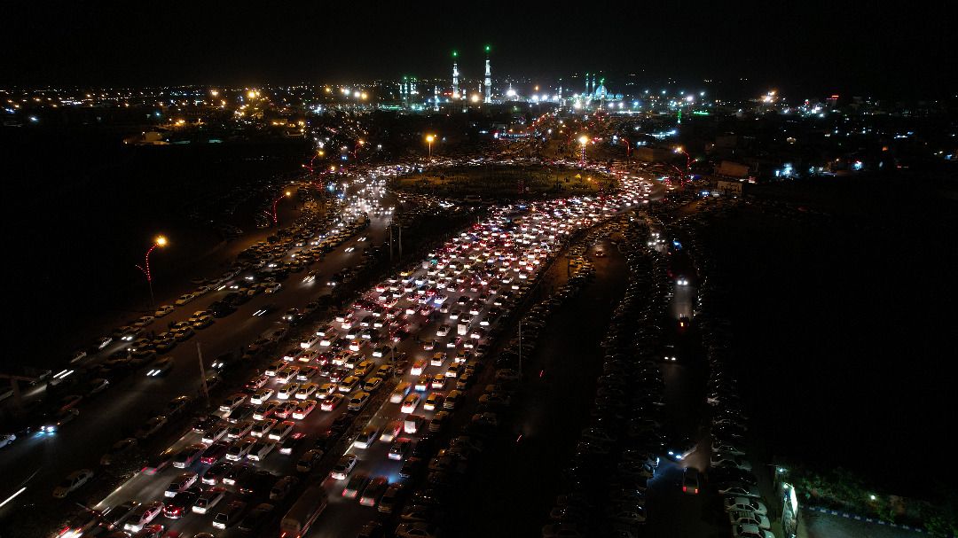 ایجاد ترافیک در شب ۲۱ ماه رمضان به علت حجم بالای زائران و مسافران در قم/ تدارک تمهیدات ترافیکی برای شب ۲۳ رمضان