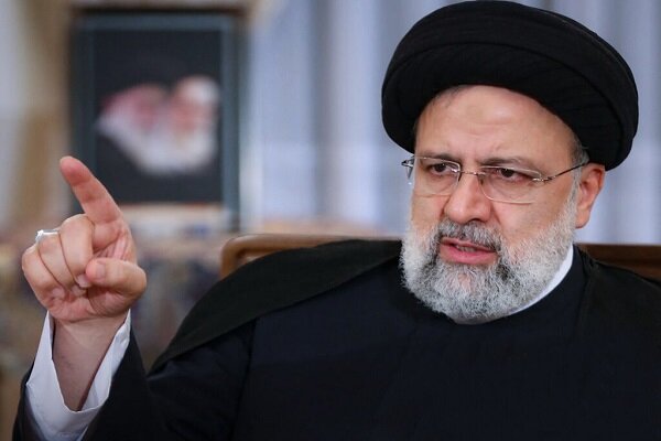 انگشت اتهام رئیسی به سمت دولت روحانی ، تورم جهانی، جنگ اوکراین و نقشه دشمنان