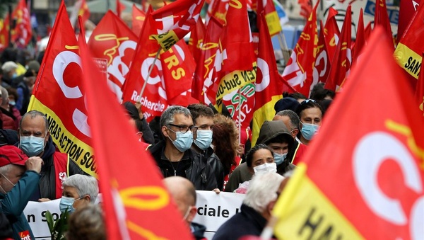 نبرد فکری کارگران فرانسوی با لیبرال‌ها بر سر افزایش دستمزد