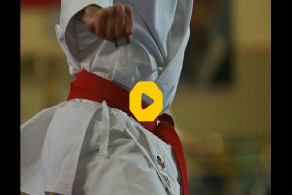 ببینید | جنجال جدید در مشهد؛ جلوگیری از ورود مادران به مسابقات کاراته کودکان