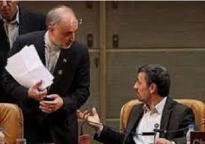 واکنش احمدی نژاد به موافقت رهبری با مذاکره مستقیم با آمریکا