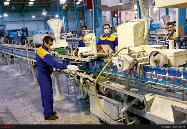 کارگرانِ «تولی پرس»: کارخانه را به دولت برگردانید تا تولید رونق بگیرد