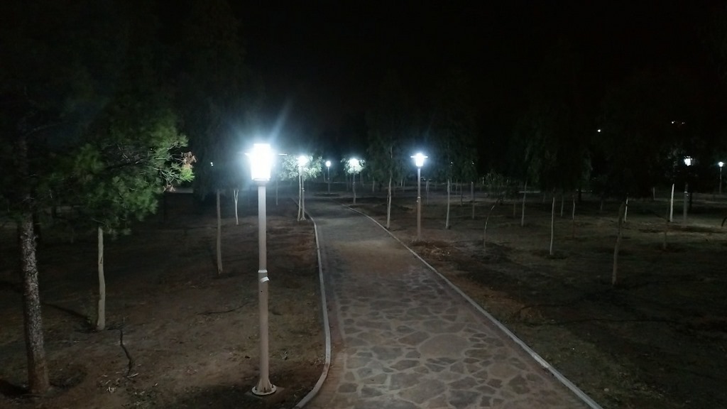 اجرای فاز ۵ پروژه اصلاح روشنایی بوستان‌های شهر قم/ انجام اصلاح روشنایی بوستان‌های شهید دل‌آذر و نارون