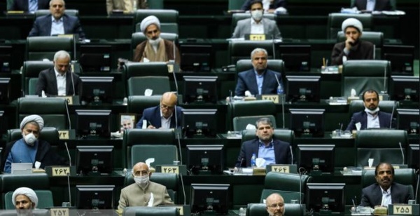 رئیس فراکسیون کارگری و سخنگوی فراکسیون فرهنگیان مجلس اعضای ناظر حقوق و دستمزد شدند