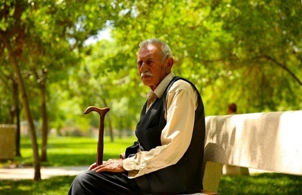 انتقاد کانون عالی شوراهای اسلامی از افزایش سن و سابقه بازنشستگی