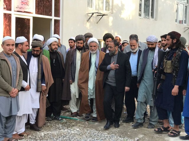 دیدار معاون سفیر کشورمان با مقامات سیاسی و علمی استان سرپل در افغانستان