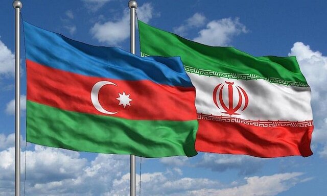 مرور آخرین تحولات روابط دو جانبه در دیدار سفیر ایران با یک مقام آذربایجانی