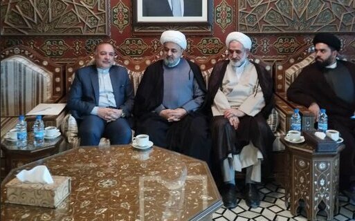 ورود دبیرکل مجمع جهانی تقریب مذاهب به دمشق با استقبال سفیر ایران