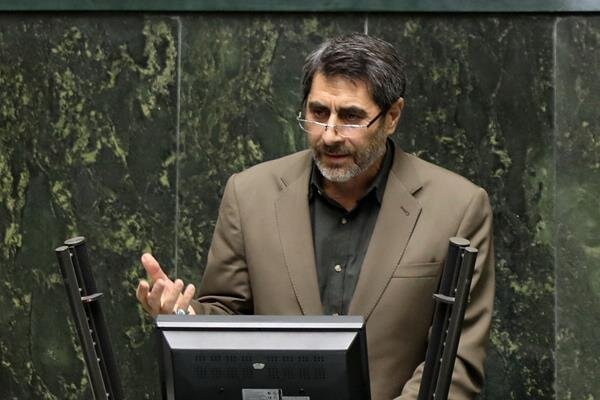 حسینی: باید همه لوازم اصول قانون اساسی اجرایی شود