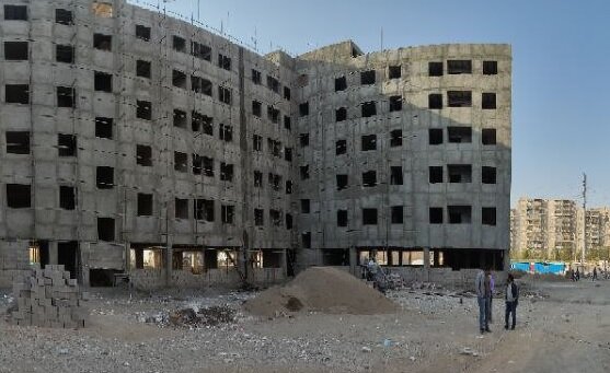 سرگزی: مهمترین راهبرد وزارت راه و شهرسازی باید ساخت مسکن باشد
