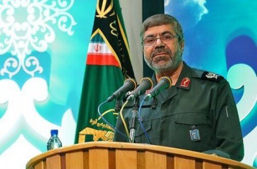 نیروهای مسلح فردا با آرمانهای امام و رهبری بیعت می‌کنند