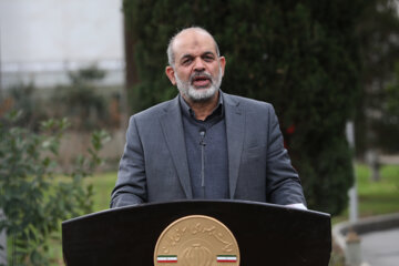 وزیر کشور خبر داد: تکذیب شایعه تغییر دبیر شورای عالی امنیت ملی
