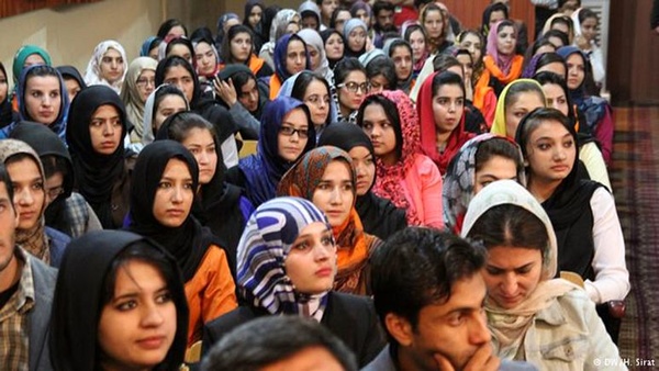 ممنوعیت اشتغال زنان افغانستان توسط طالبان خلاف کنوانسیون‌های بین المللی‌ است