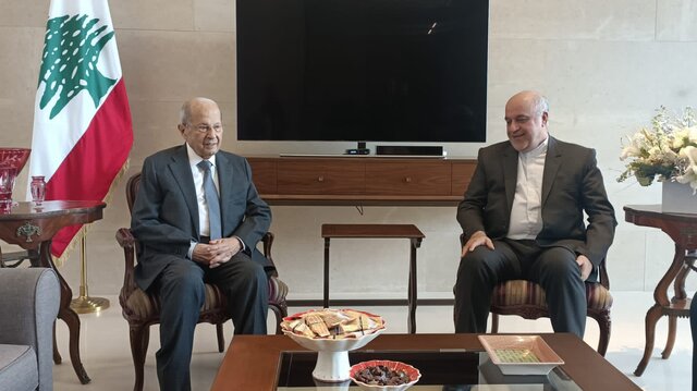 دیدار سفیر ایران در بیروت با میشل عون