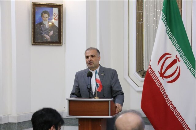سفیر ایران در مسکو: رهبر انقلاب با آرامش و تدبیر کشور را از موانع عبور داده‌اند