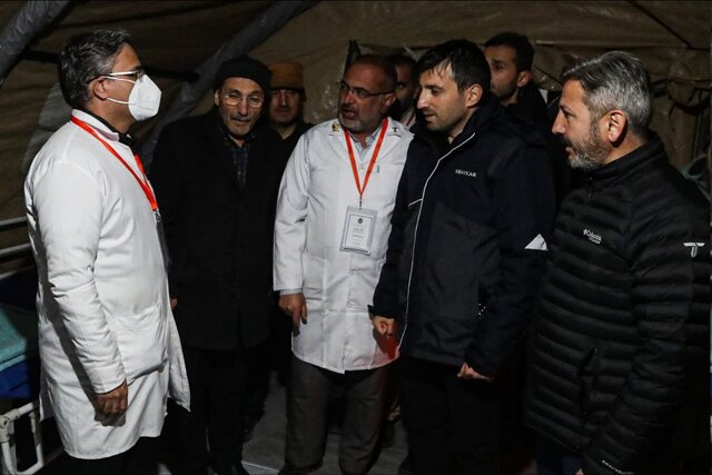 بازدید «داماد اردوغان» از بیمارستان صحرایی ارتش ایران در شهر زلزله زده «آدیامان» در ترکیه