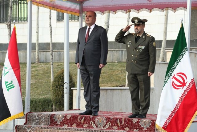 دیدار وزیر دفاع کشورمان با همتای عراقی