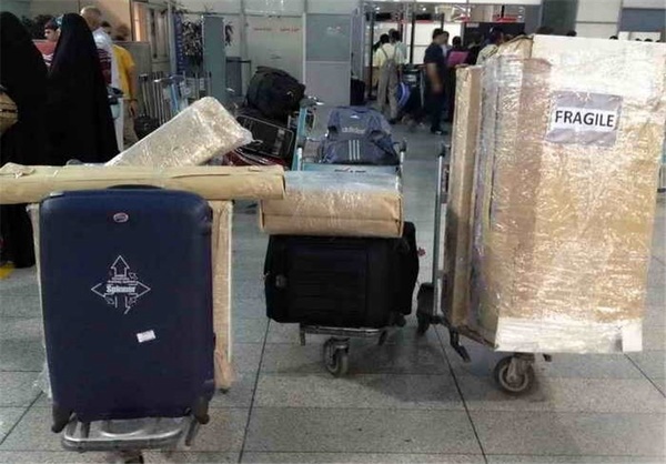 انتقاد کارگران شرکتی فرودگاه مهرآباد از شرایط کار/ آیا مشمول طرح ساماندهی می‌شویم؟