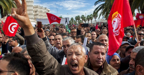 اتحادیه‌های کارگران تونس بزرگترین تظاهرات علیه سیاست‌های دولت را برگزار کردند