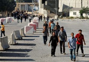 تبعید هزاران کارگر فلسطینی به غزه توسط ارتش اسرائیل