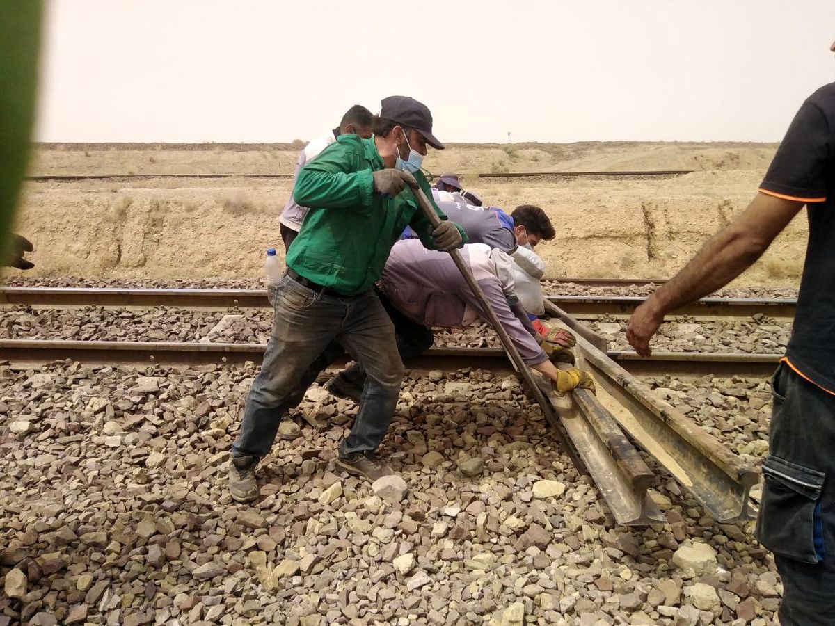 گرفتاری کارگران نگهداری از راه‌آهن زاگرس برای بازنشستگی پیش از موعد