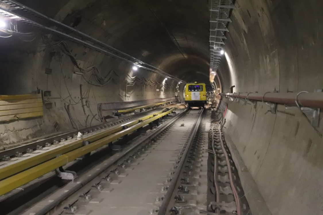 ۲۷۵ هزار دستگاه کامیون در پروژه متروی قم خاک‌برداری شده است