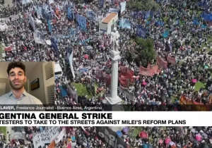 ادامه‌ی اعتراضات صدها هزار آرژانتینی به سیاستِ ریاضت اقتصادی رئیس‌جمهور/ بدل شدن سیاست‌های «میلی» به ضد خودش!