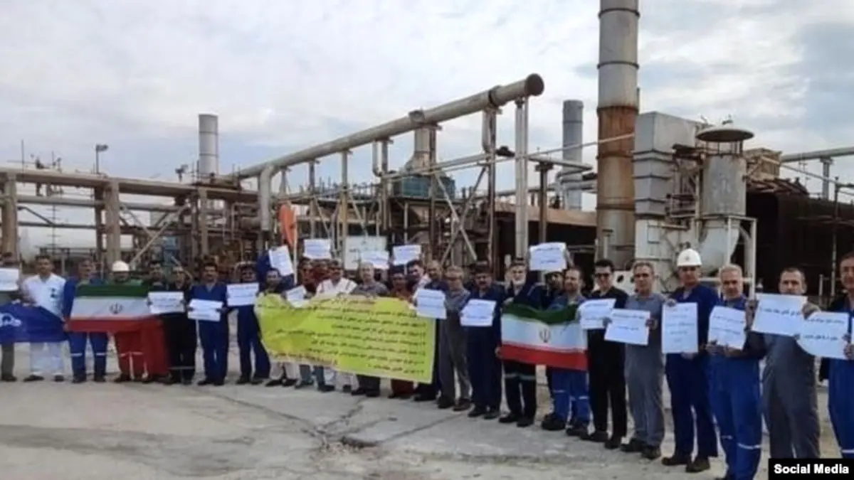 اعتراضِ کارگران نفتِ فلات‌قاره لاوان نسبت به محدودیت‌های مزدی