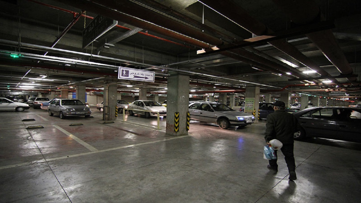 هزینه حداقل ۴۰ میلیاردی نگهداری پارکینگ زائر قم/ افزایش صعودی هزینه نگهداری پارکینگ‌ها