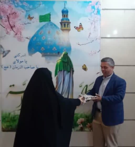 تقدیر از حافظان خانه و خانواده، منادیان اخلاق و ایمان»در آزاد راه کاشان نطنز اصفهان