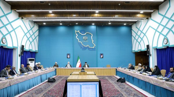 تصویب اولیه سند ملی «سبک پوشش اسلامی – ایرانی»