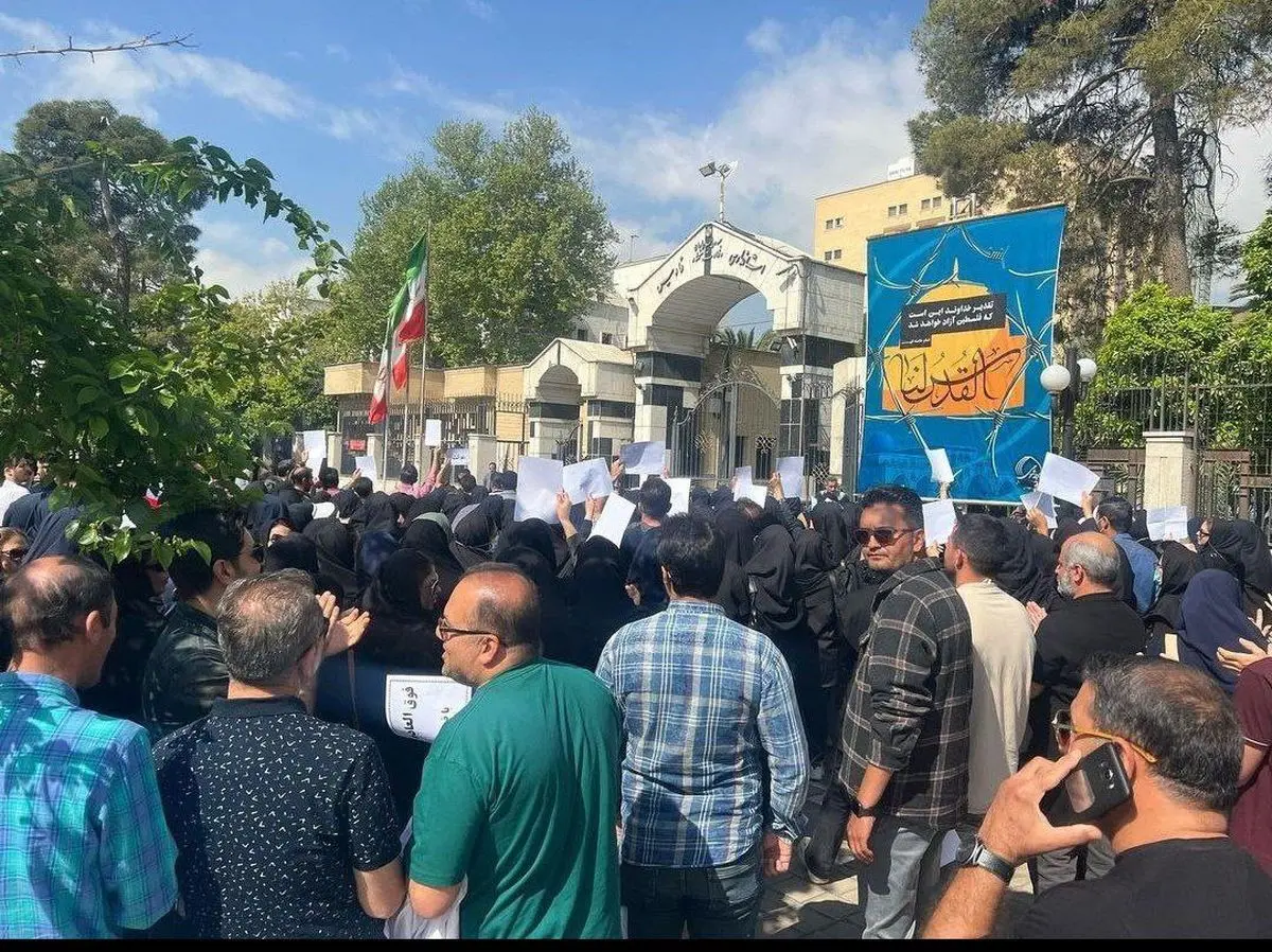 تجمع پرستاران شیراز: خیلی بیشتر از ۸۰ نفر معترضیم!