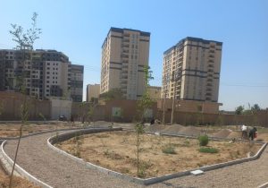 پیشرفت ۵۰ درصدی احداث نخستین بوستان محله‌ای بلوار غدیر قم/ آغاز باغچه‌سازی معابر فرعی بلوار غدیر